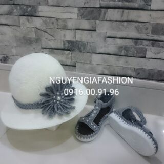 Set nón và sandal hè móc thủ công