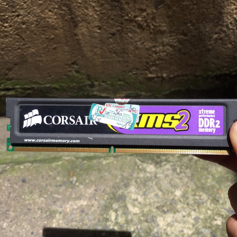 Ram Corsair 2G/DDR2-Bus 800 máy tính