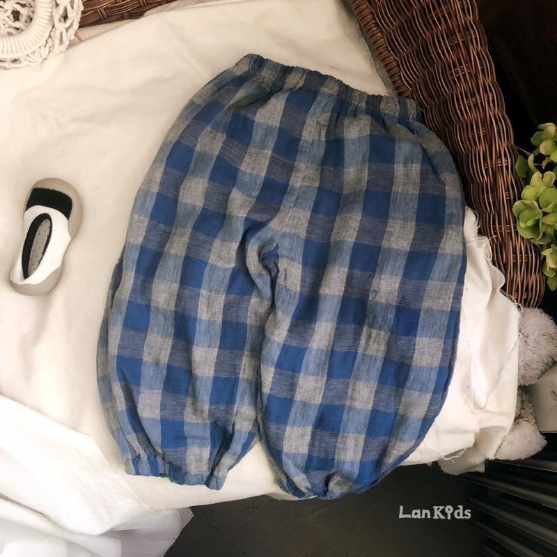 Quần dài thể thao ống túm dáng rộng bằng vải cotton thấm hút mồ hôi in họa tiết kẻ sọc chống muỗi cho trẻ em