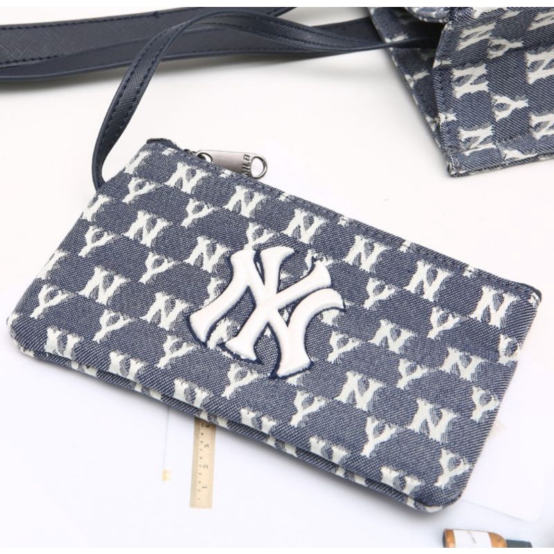 Túi Tote MLB NY Monogram Kèm Theo Ví Nhỏ Cầm Tay Unisex, Túi ToTe Cực Hot