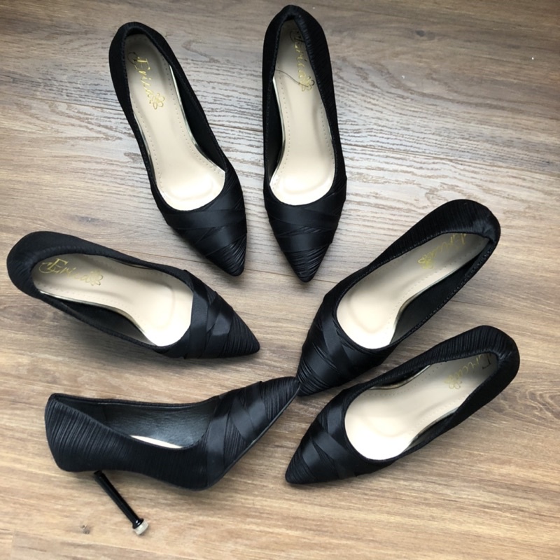 GIÀY CAO GÓT NỮ GÓT NHỌN MŨI PHỐI DÂY VẢI SATIN SANG CHẢNH H26