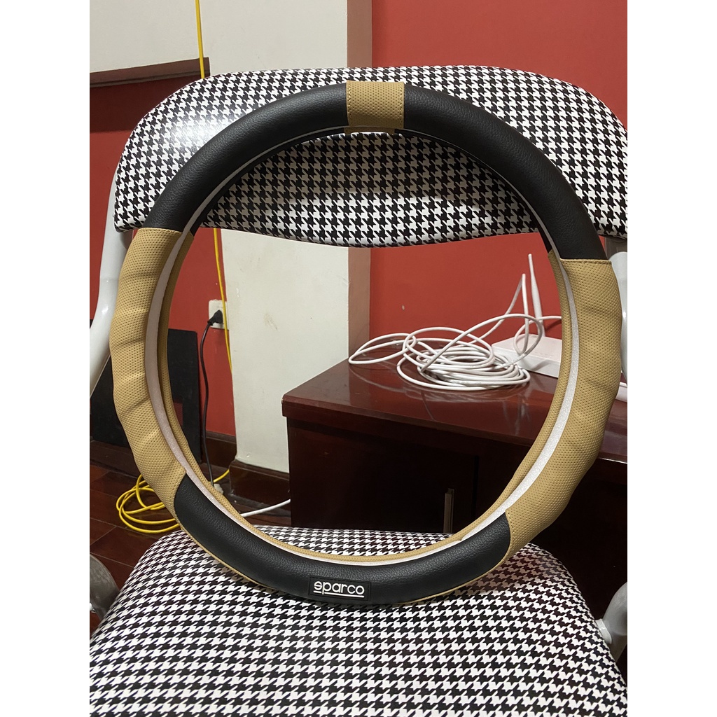 [Size 38-45cm] Bọc vô lăng sparco f5 năng động thể thao nhiều size cho các bác lựa chọn