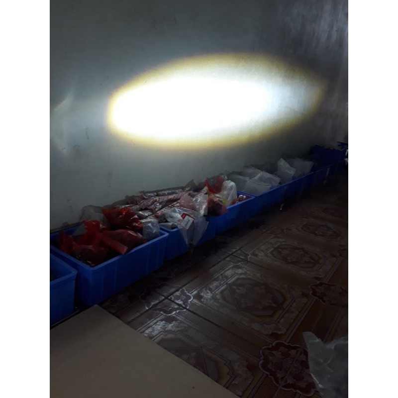 đèn bi cầu mini lắp chân gương 2 chế độ sáng