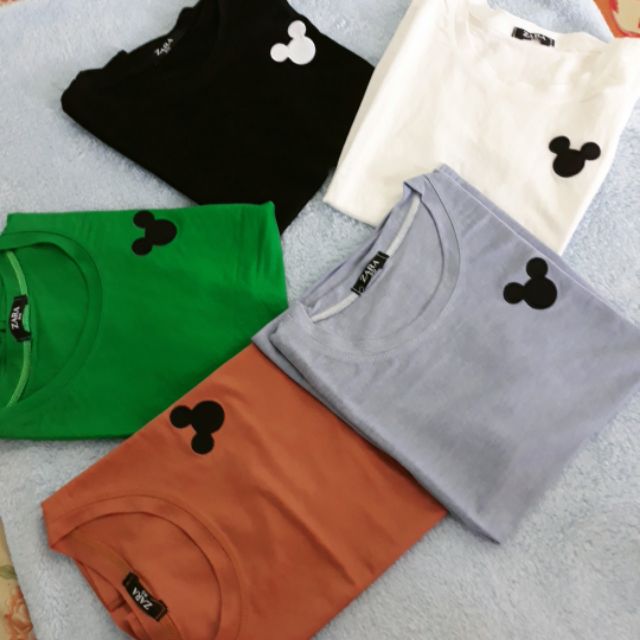 Áo thun trơn thêu hình mickey