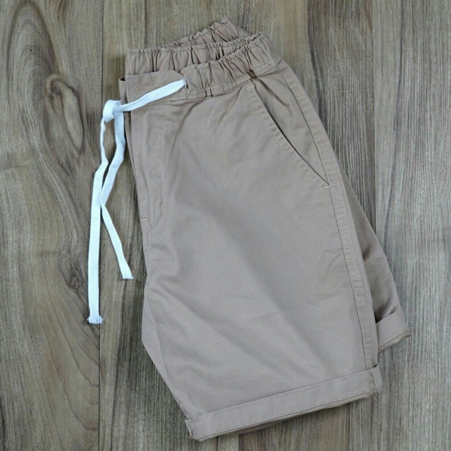 Quần short kaki