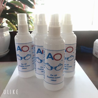 Nước lau kính dạng xịt