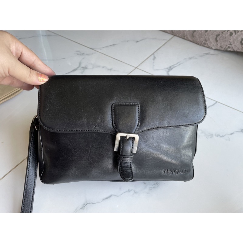 Lc80 Clutch cầm tay si unisex da thật hiệu Regal