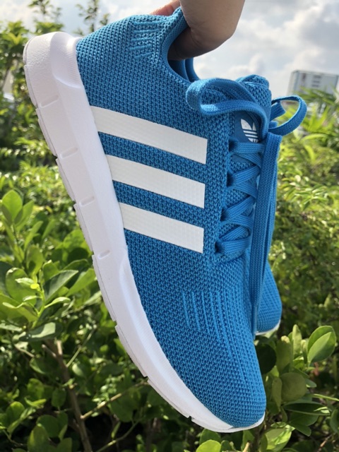 Giày nữ adidas size 38