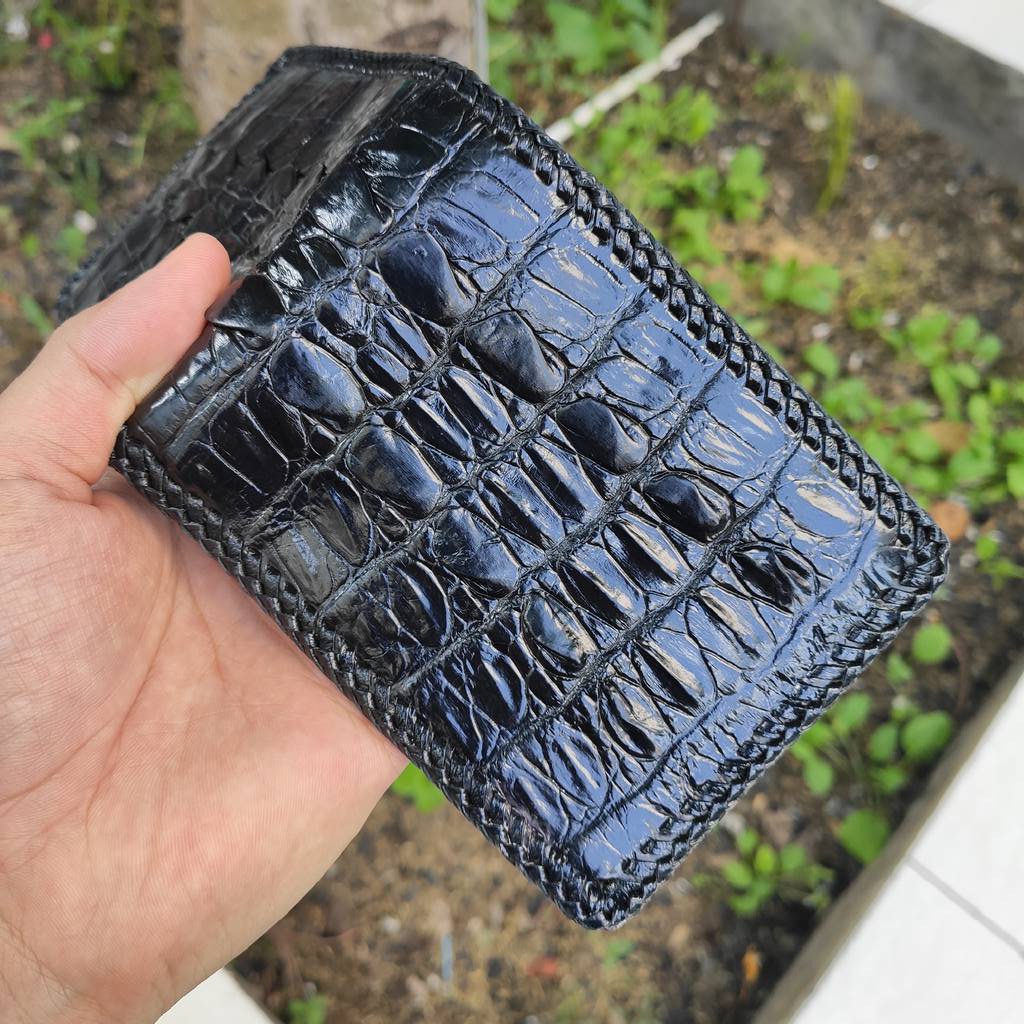 Ví Nam Da Cá Sấu.  Đan Viền Thủ Công Chắc Chắn!