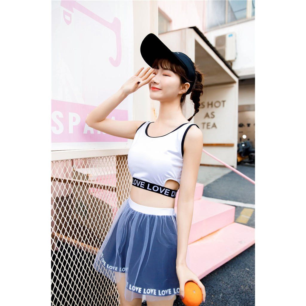 bộ bơi kiểu dáng thể thao độc đáo | BigBuy360 - bigbuy360.vn