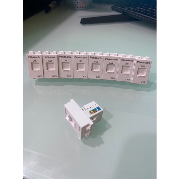 Nhân ổ cắm panasonic bản hạt  to dùng cho mặt panasonic