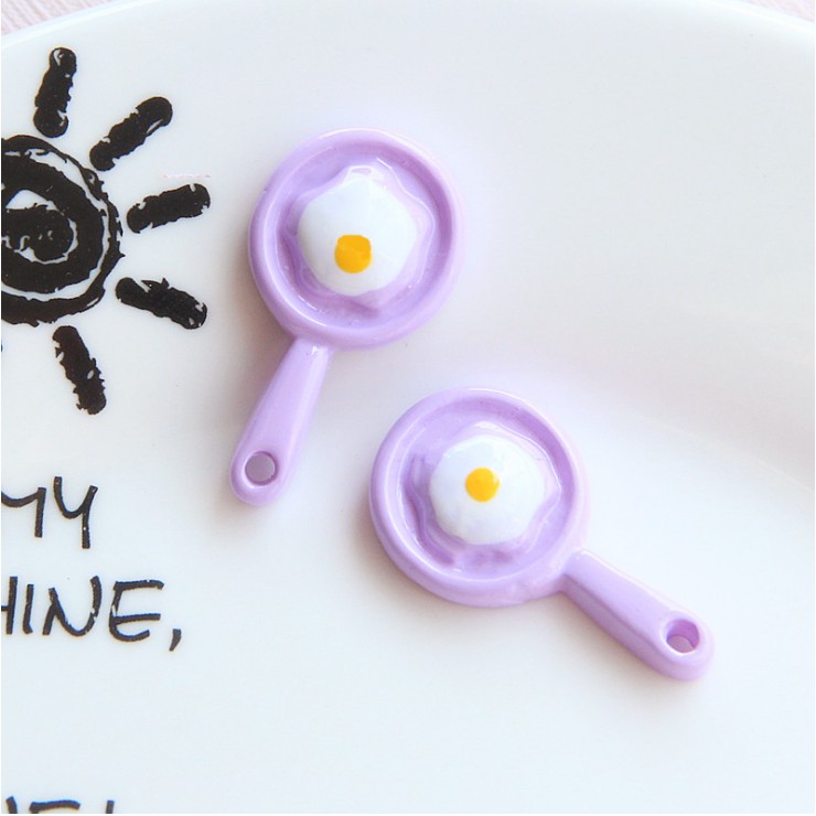 Sticker hình chảo trứng chiên gắn dép sục Crocs