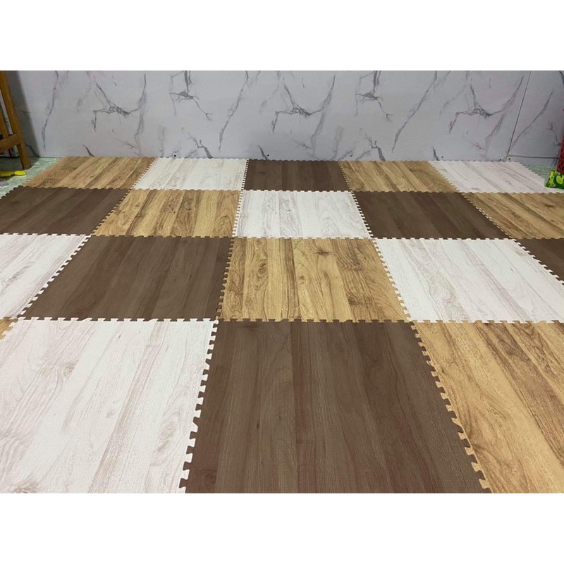 Thảm xốp vân gỗ lót sàn 45×45cm