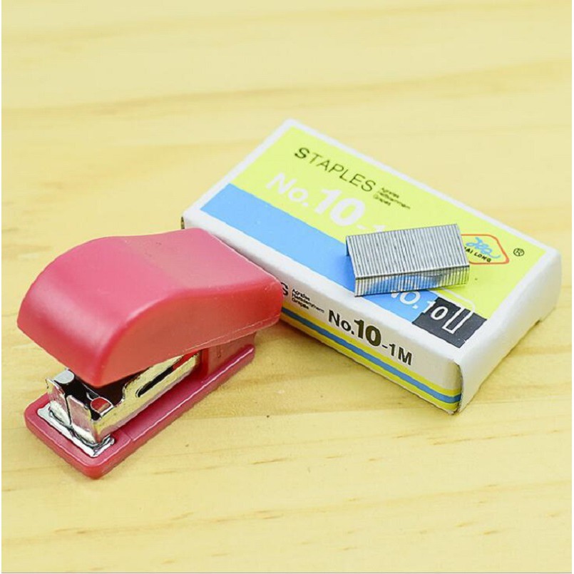 2 Học sinh nhỏ Stapler Stapler nhỏ và Staples Đặt Văn phòng trường (Staples miễn phí)