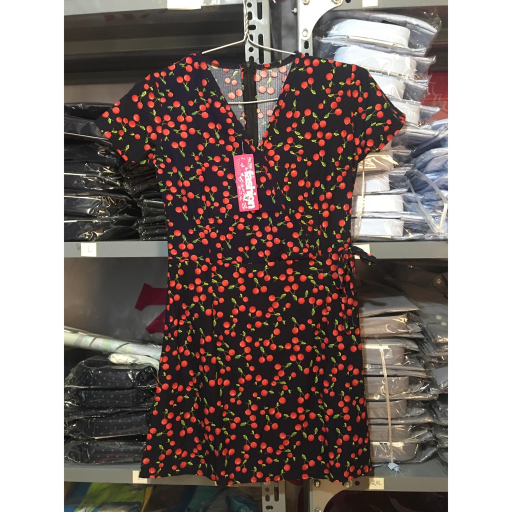 Váy cherry chất mát | BigBuy360 - bigbuy360.vn