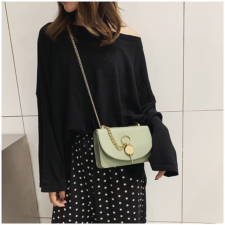 [Siêu Rẻ] XTU501 Túi đeo chéo phối khóa xinh xắn | BigBuy360 - bigbuy360.vn