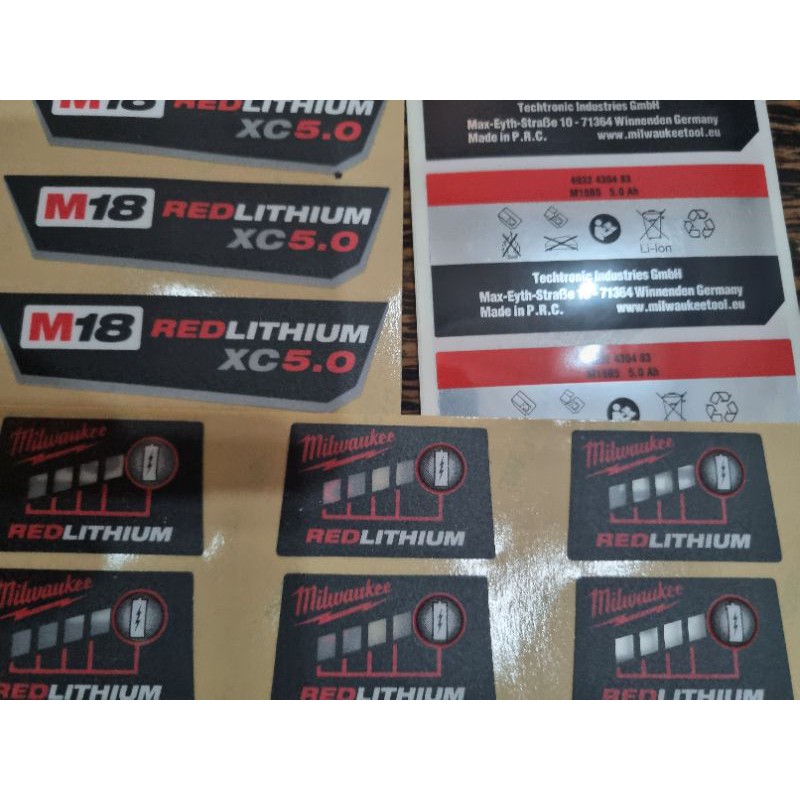 BỘ TEM PIN MILWAUKEE 18V 5A