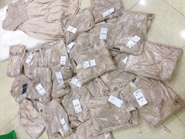 Váy ren hàng xuất đẹp