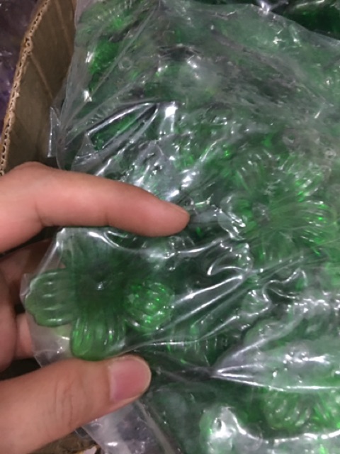 Đế hoa nhựa 5 cánh 5cm (1 bịch 100g)