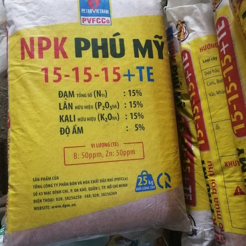 NPK 15.15.15 Phú Mĩ chuyên dùng bón thúc hoa, thúc quả cho các loại cây trồng - tăng năng suất, chất lượng túi 500gr