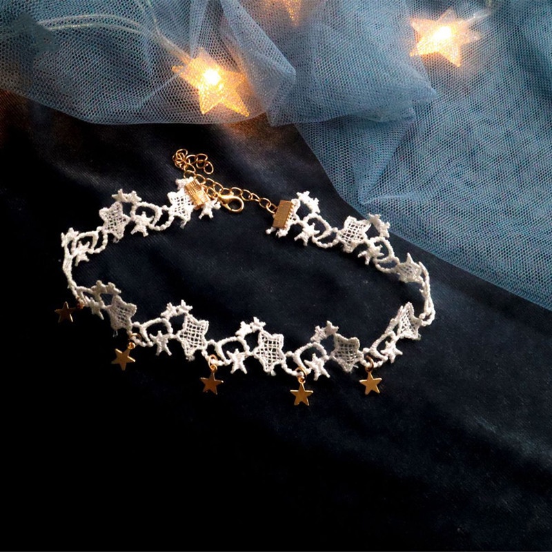 Vòng Cổ Choker Ren Trắng Mặt Hoa Đính Ngọc Trai Thời Trang Thanh Lịch