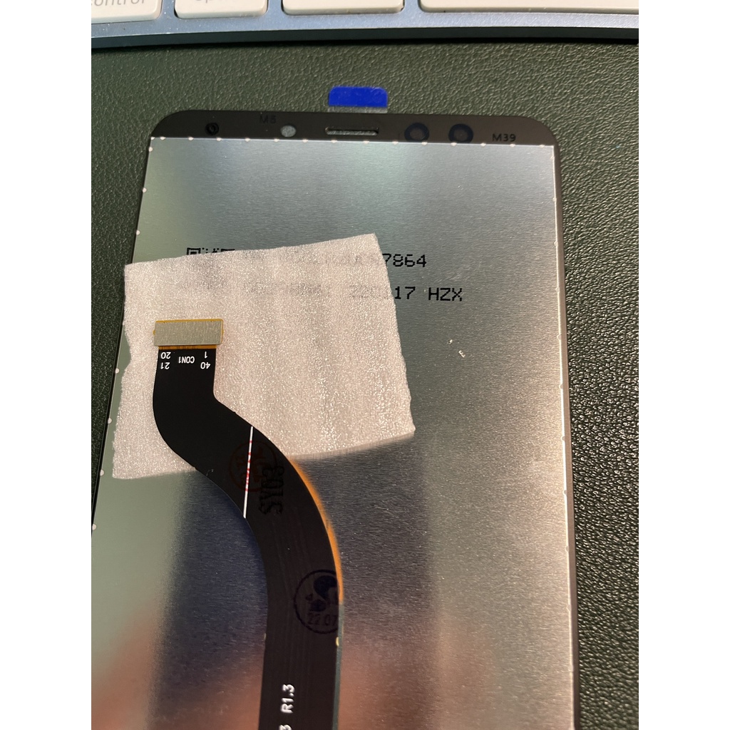 Màn Hình Xiao Mi Redmi 5 Tặng Kèm Bộ Sửa 8 Trong 1 Và Keo Dán Màn