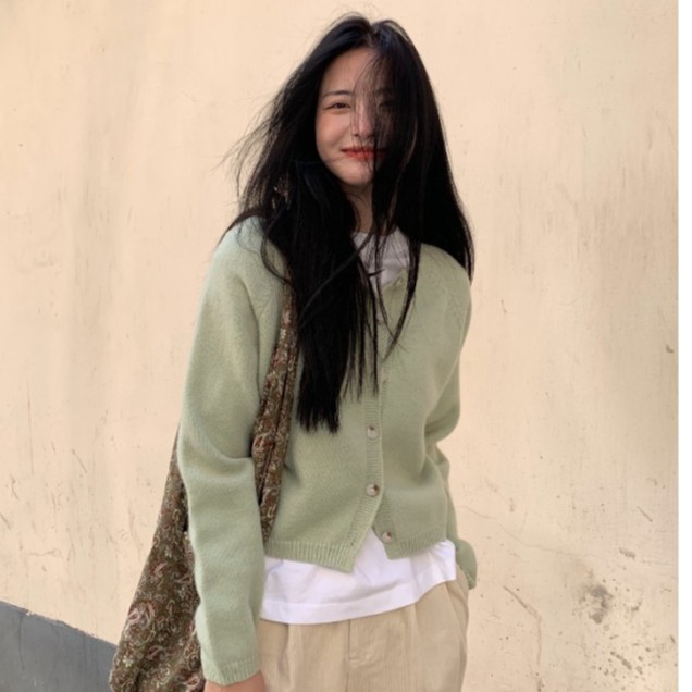 [CHẤT ĐẸP XỨC XẮC] Áo cardigan nữ thu đông, đơn giản, dễ mix đồ | BigBuy360 - bigbuy360.vn