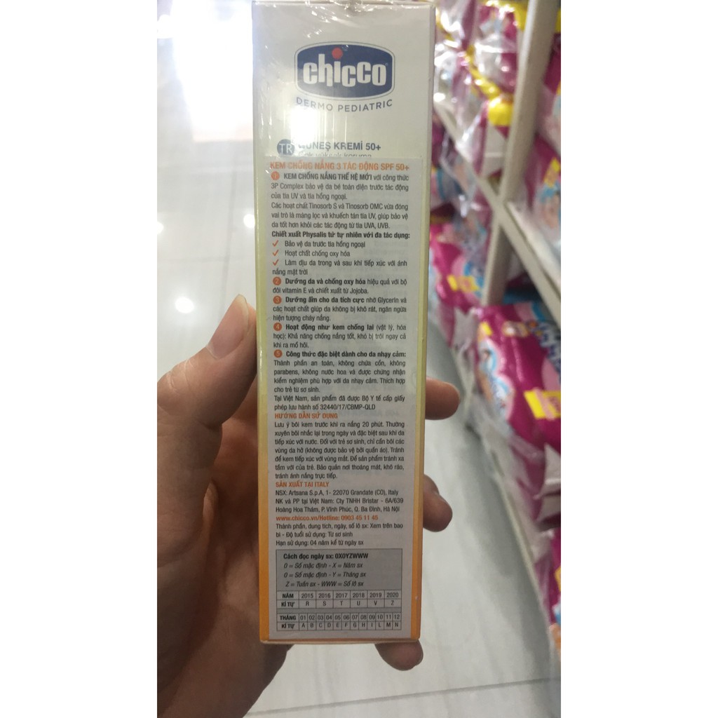 Kem chống nắng dưỡng da 3 tác động SPF 50+ Chicco Ý