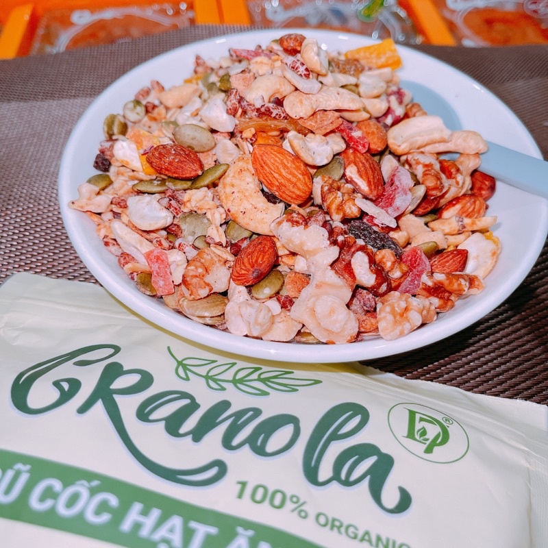 Granola siêu hạt ăn kiêng ngũ cốc giảm cân dinh dưỡng eat clean không đường thêm hạt Macca