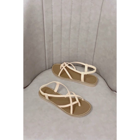 Giày sandal nữ dây mẫu mới