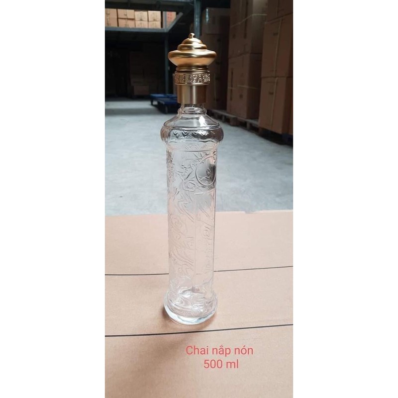 Bình đựng rượu thuỷ tinh nắp nón rồng nổi 550ml