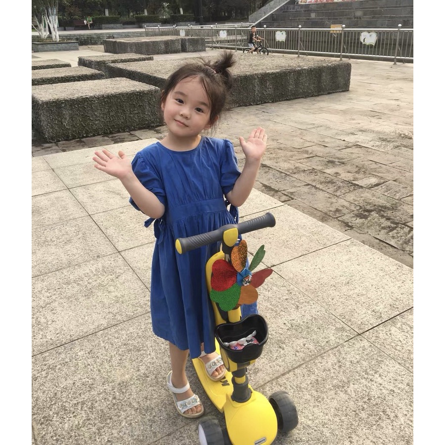 Xe trượt scooter cho bé có ghế ngồi, có nhạc VBABY ST6 sử dụng từ 12 tháng đến 8 tuổi - thiết kế bánh xe phát sáng