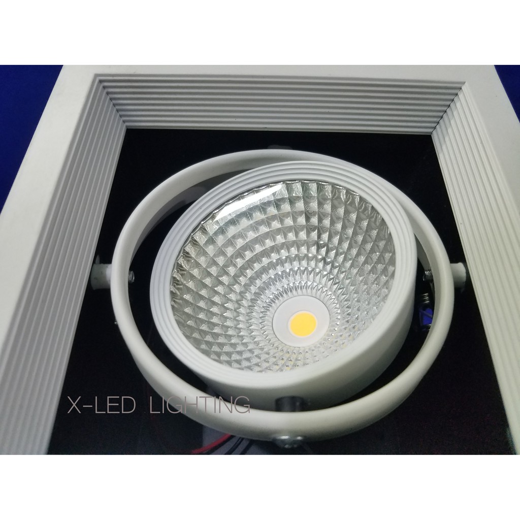 Đèn âm trần vuông 7w - phi 140