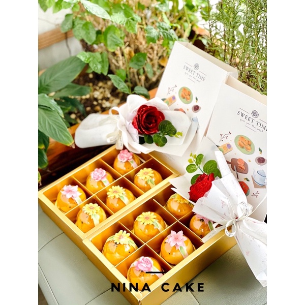 Hộp Bánh Nướng Mochi Trứng Muối Handmade Ngàn Lớp Đài Loan - Quà Tặng Ý Nghĩa