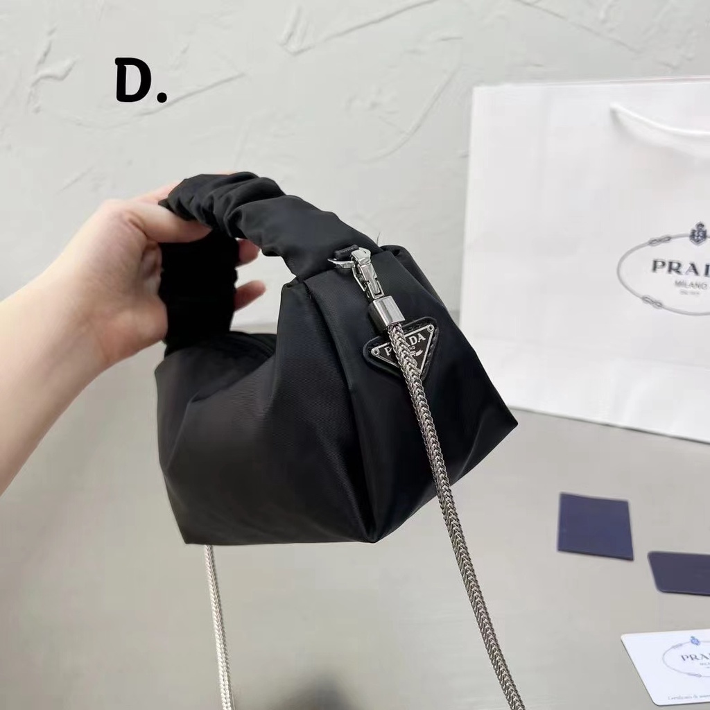 Túi đeo vai Prada mini quai dây xích màu đen thời trang thanh lịch cho nữ