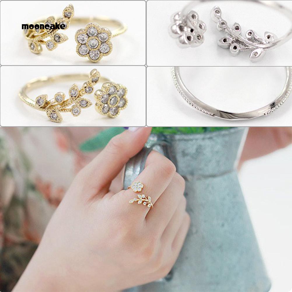 Nhẫn hợp kim hình hoa đính đá xinh xắn