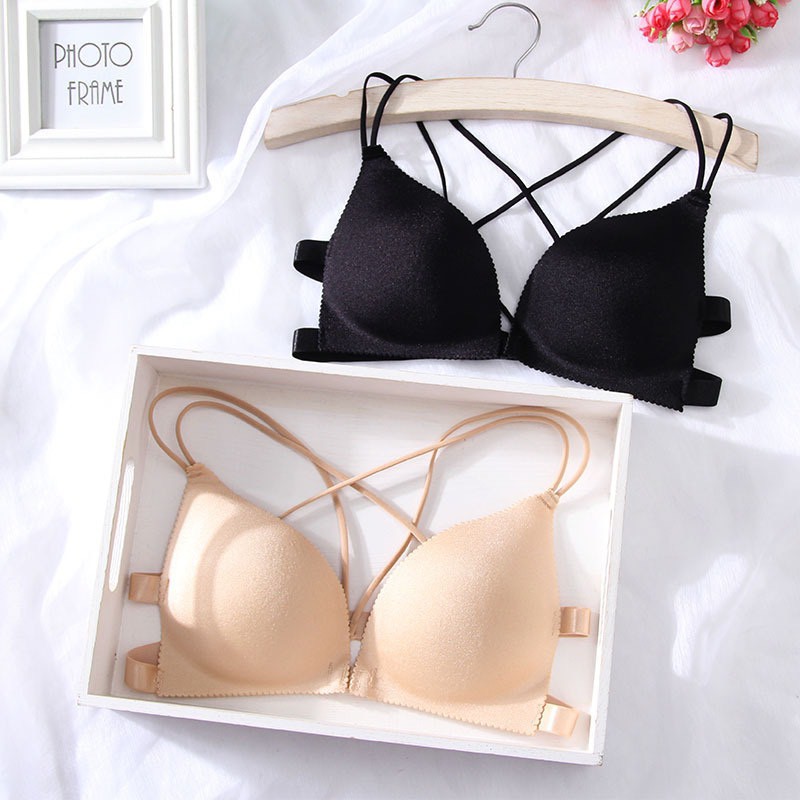 Áo Lót Nữ ❤️FREESHIP❤️ Áo Bra Đúc Su Đệm Bàn Tay Nâng Ngực Tôn Vòng Một Đan Chéo Lưng Móc Cài Trước 8383