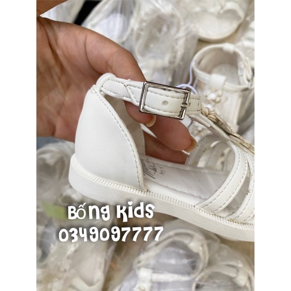 Sandal Bé Gái Hoa Nhũ Trắng Mantaray