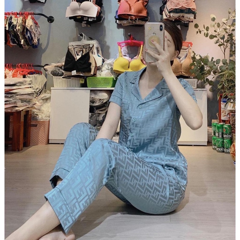 Bộ Lụa Gấm Áo Cộc Quần Dài