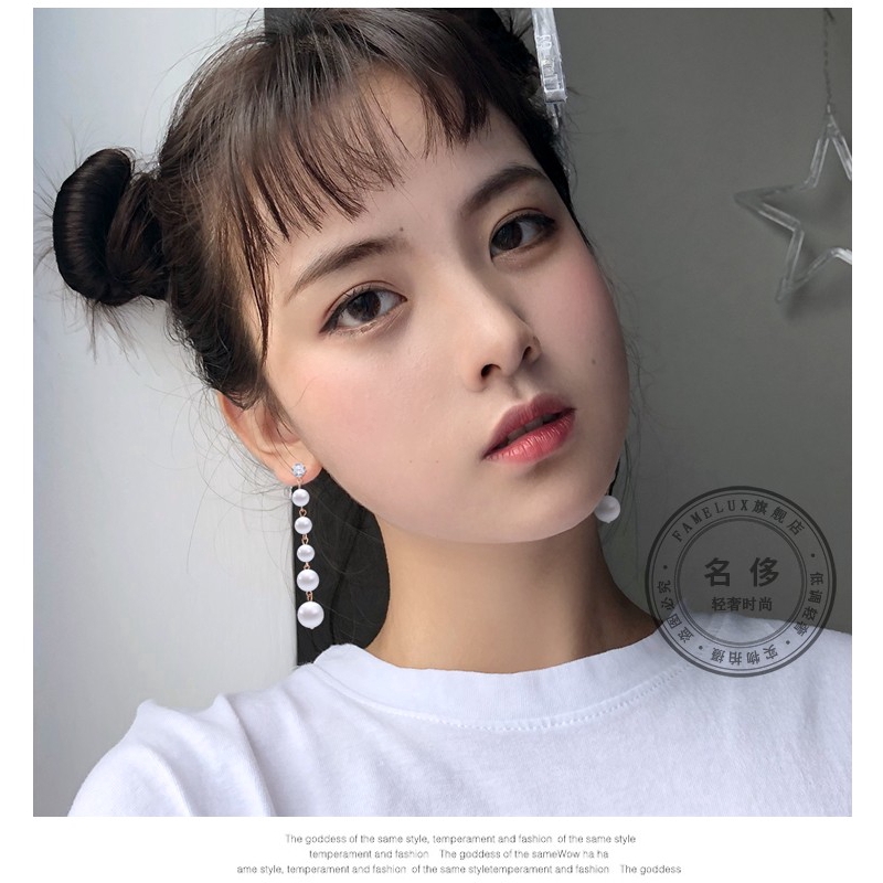 Khuyên tai dáng dài đính hạt giả ngọc trai nhã nhặn