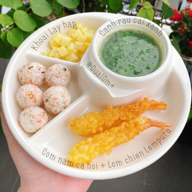 Khay ăn tròn Nhật Bản 4 ngăn có chỗ để cốc cho bé