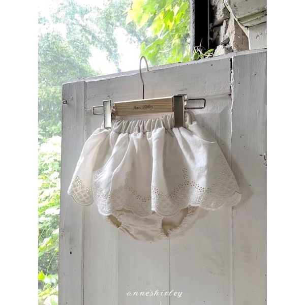 Body mũ tai thỏ kèm chân váy xuất Hàn