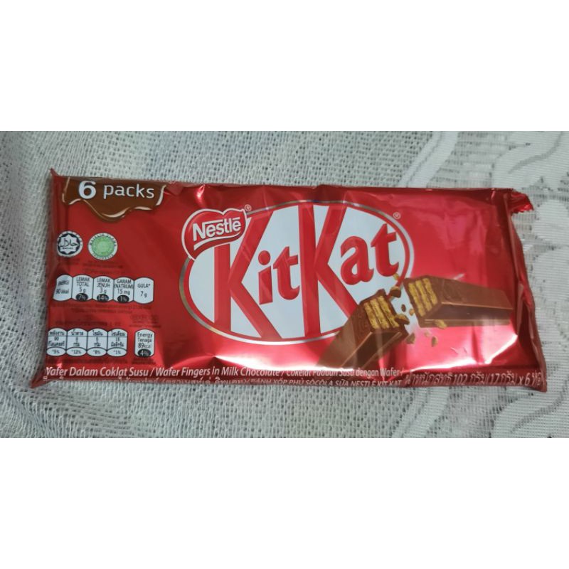 Kitkat socola 10 hộp gói 6 thanh 102 gram date 10/2021