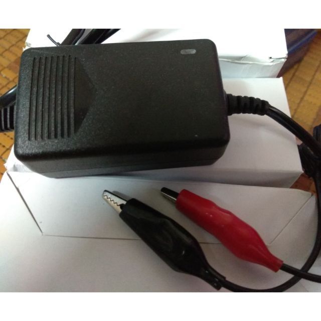 SẠC BÌNH ĐIỆN 6V  TỰ NGẮT KHI ĐẦY
