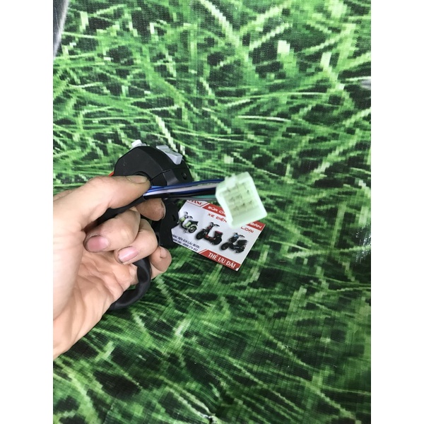 Cụm công tắc xinhan còi đèn xe điện xmen xe điện nịia bật tắt đèn bấm còi pha cốt đèn