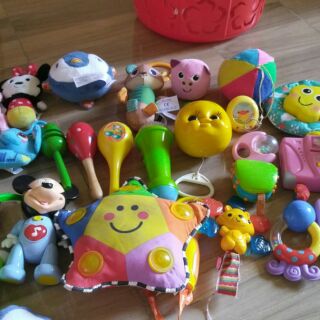 Set Đồ chơi và sách nhạc cho bé