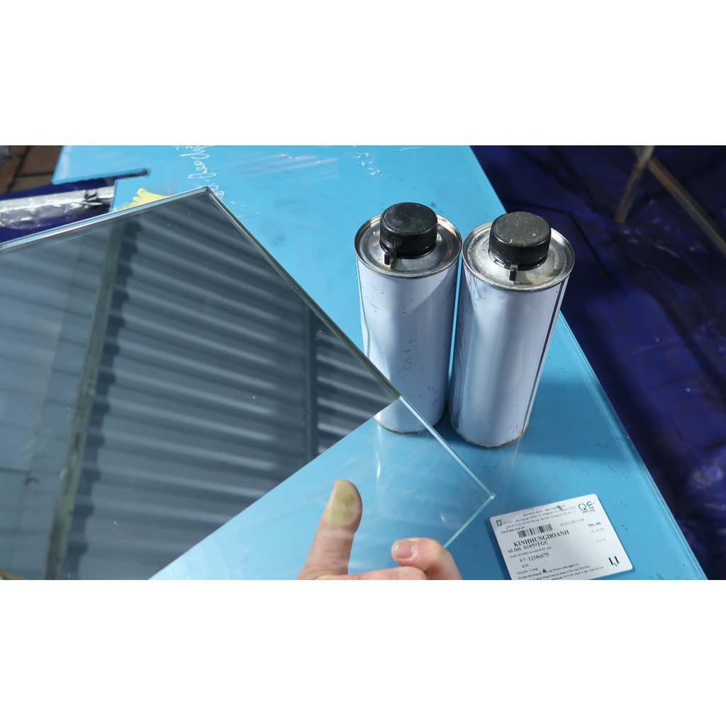 Sơn gương trên kính, mica và nhựa trong
