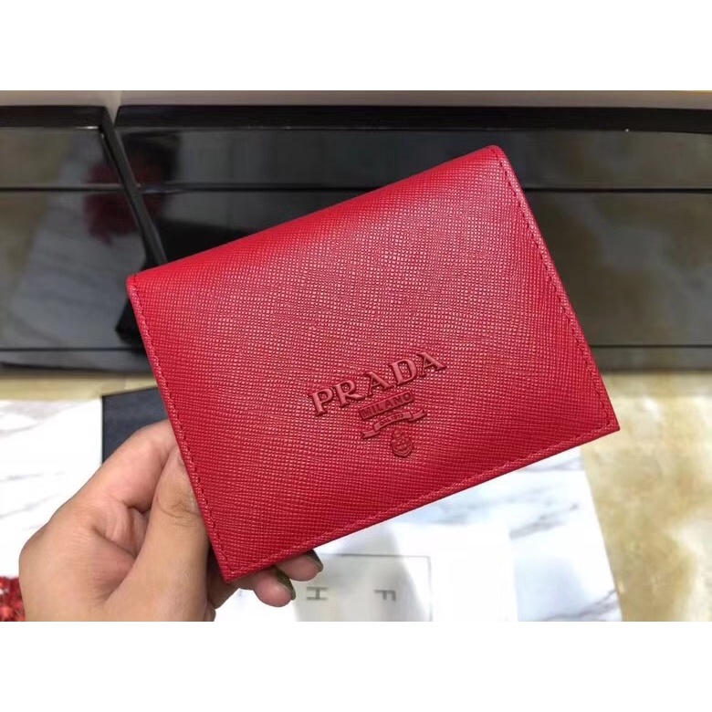 Ví mini thời trang cao cấp PRADA chất da thật cao cấp với thiết kế trẻ trung
