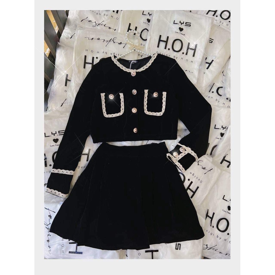 Sét áo khoác nhung croptop viền túi cúc đồng kèm chân váy xếp ly xòe lưng cao màu đen sang chảnhtiểu thưđi chơi hot 2022