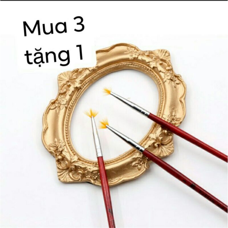 cọ quạt xòe dùng trang trí móng